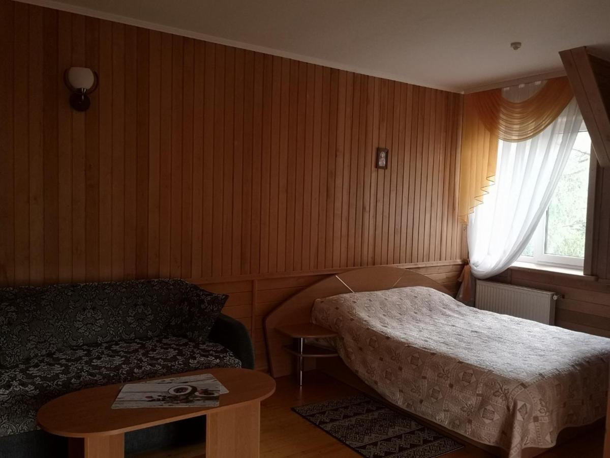 Hotel Yavir Yaremche Habitación foto